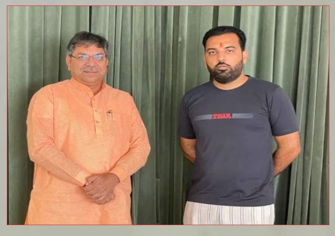 Lakshyaraj Singh Mewar (लक्ष्यराज सिंह मेवाड़)