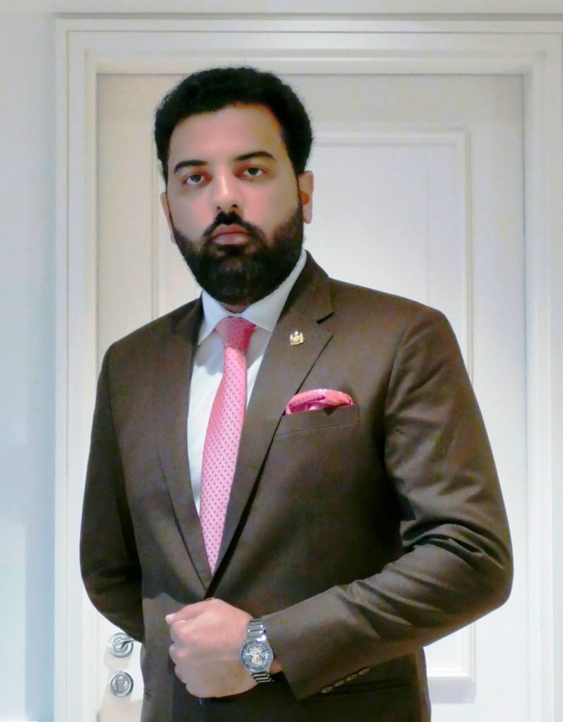 लक्ष्यराज सिंह मेवाड़ और भाजपा बढ़ा सकते हैं नजदीकियां कटारिया के राज्यपाल के ऐलान के बाद मेवाड़ में शुरू हुई चर्चा 17 Lakshyaraj Singh Mewar (लक्ष्यराज सिंह मेवाड़)