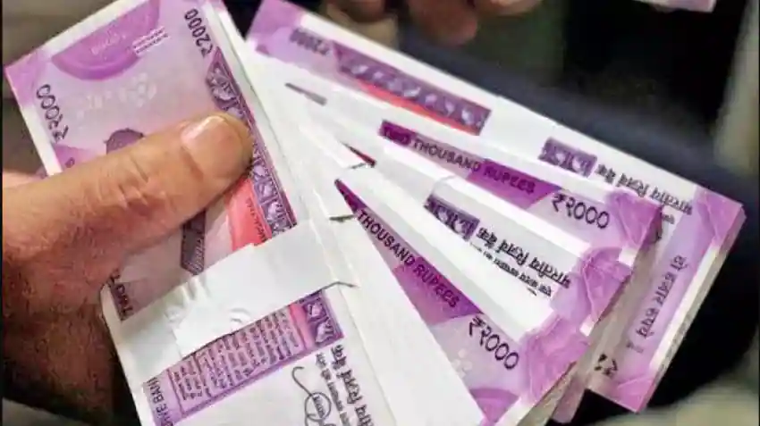 2000 Rupees: फिर नोटबंदी! RBI का बड़ा फैसला, ₹2,000 के नोट वापस लेगा रिजर्व बैंक 2 2000 Rupees