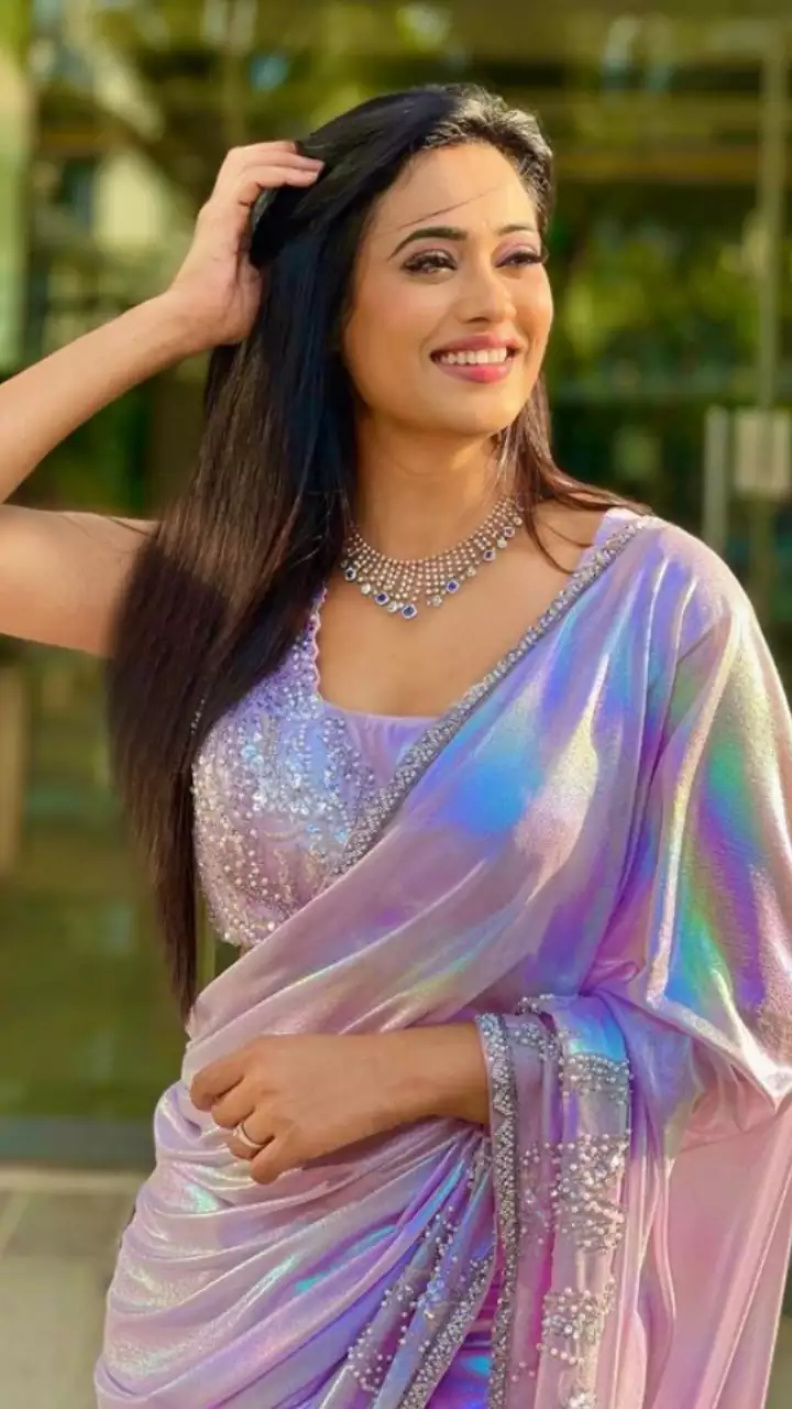 वह समय जब श्वेता तिवारी ने अपने स्टाइलिश लुक से साबित कर दिया कि उम्र महज एक नंबर है