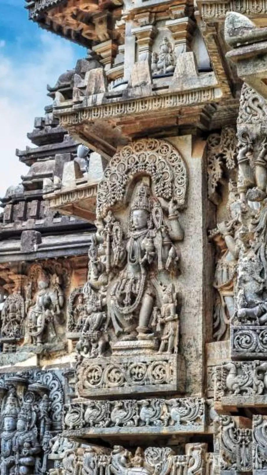 कर्नाटक में सर्वश्रेष्ठ ऐतिहासिक स्थल जिन्हें याद नहीं किया जाना चाहिए