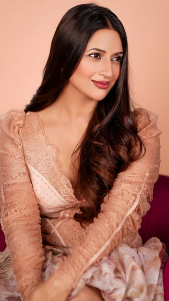 प्रियंका चाहर, शहनाज़ गिल से हिना खान: सप्ताह के सर्वश्रेष्ठ कपड़े पहने टीवी सेलेब्स