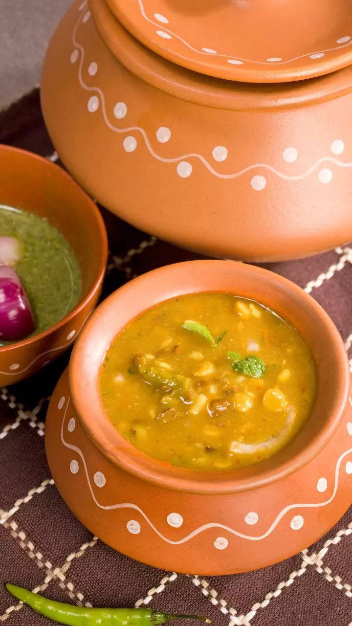 घर पर बंगाली आम एर दाल कैसे बनाएं