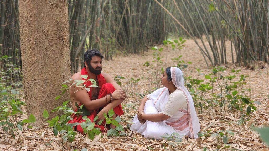 गौरव झा: बड़की माई छोटकी माई - एक ऐसी फिल्म है, जो दर्शकों को 150 साल पहले के दौर में ले जाएगी 3 गौरव झा और ऋतु सिंह स्टारर भोजपुरी फिल्म "बड़की माई, छोटकी माई" की शूटिंग समाप्त