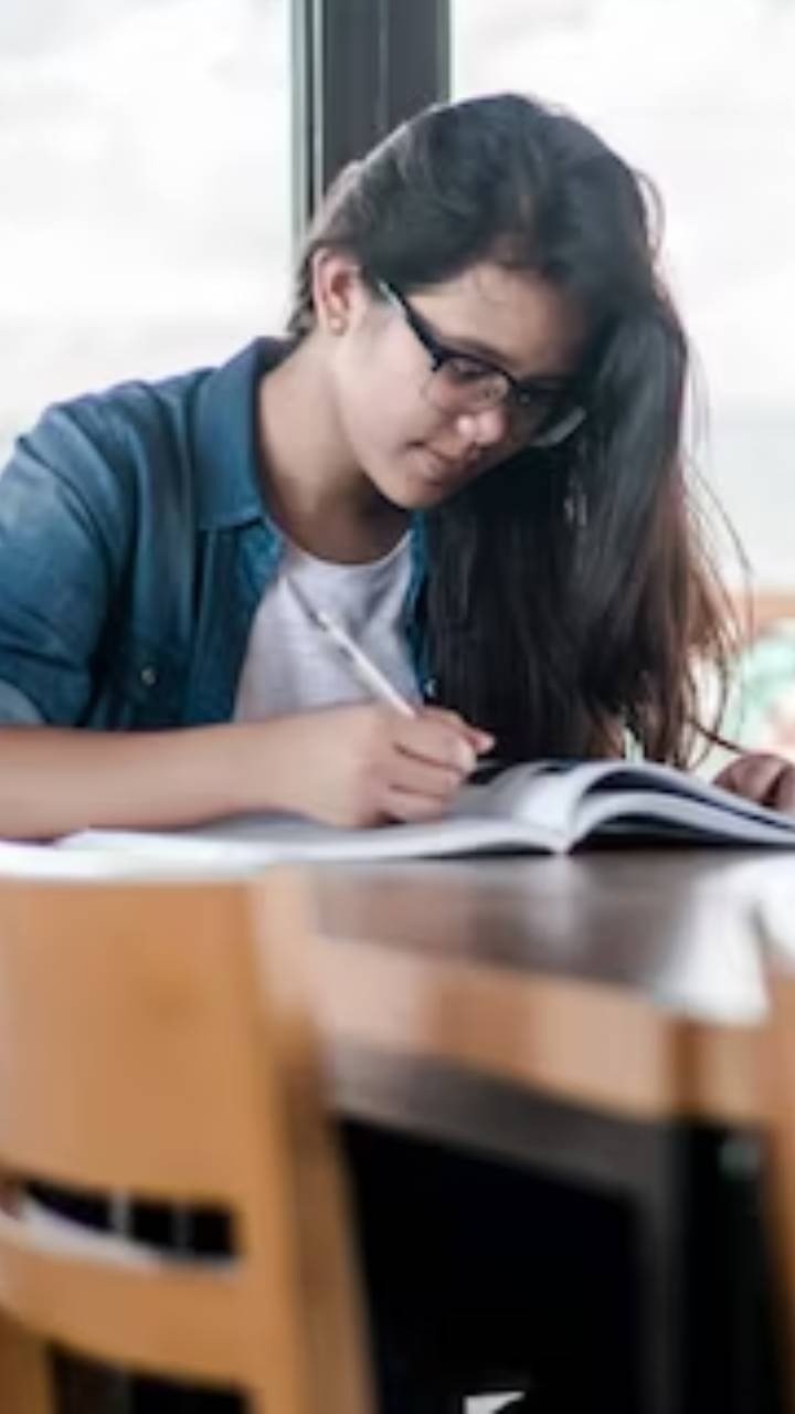 You can still get Sarkari Naukri without studying after 10th, know what is the process