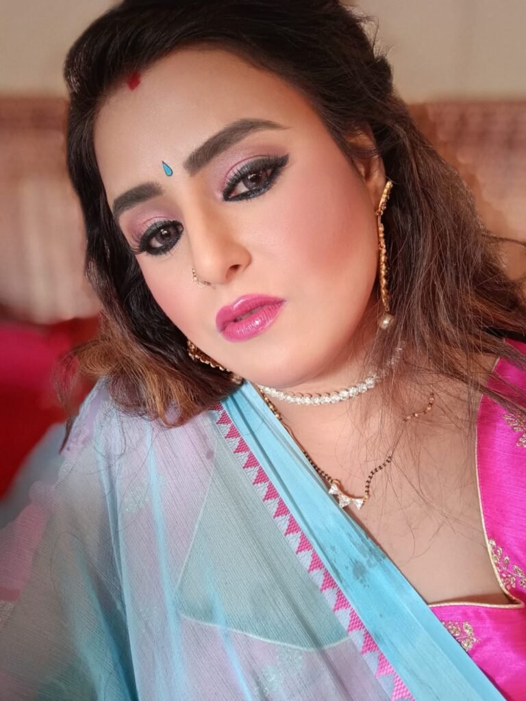 भोजपुरी पर्दे पर अब दिखेगा आकांक्षा अवस्थी का जलवा, अपनी अपकमिंग फिल्मों से धमाल मचाने को हैं तैयार 4 आकांक्षा अवस्थी