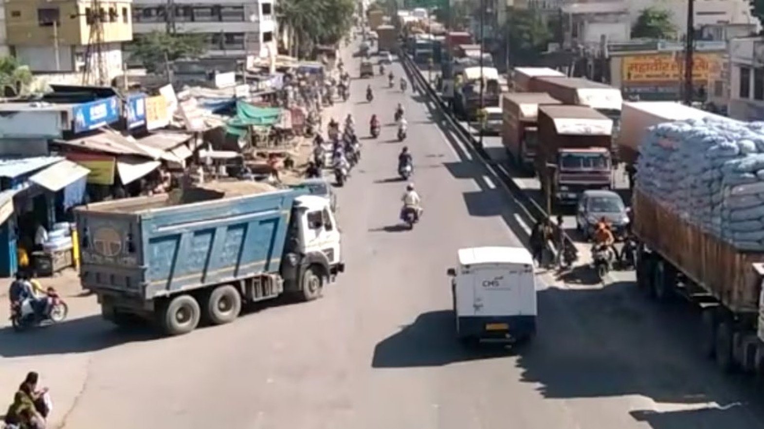 1371613 udaipur 1