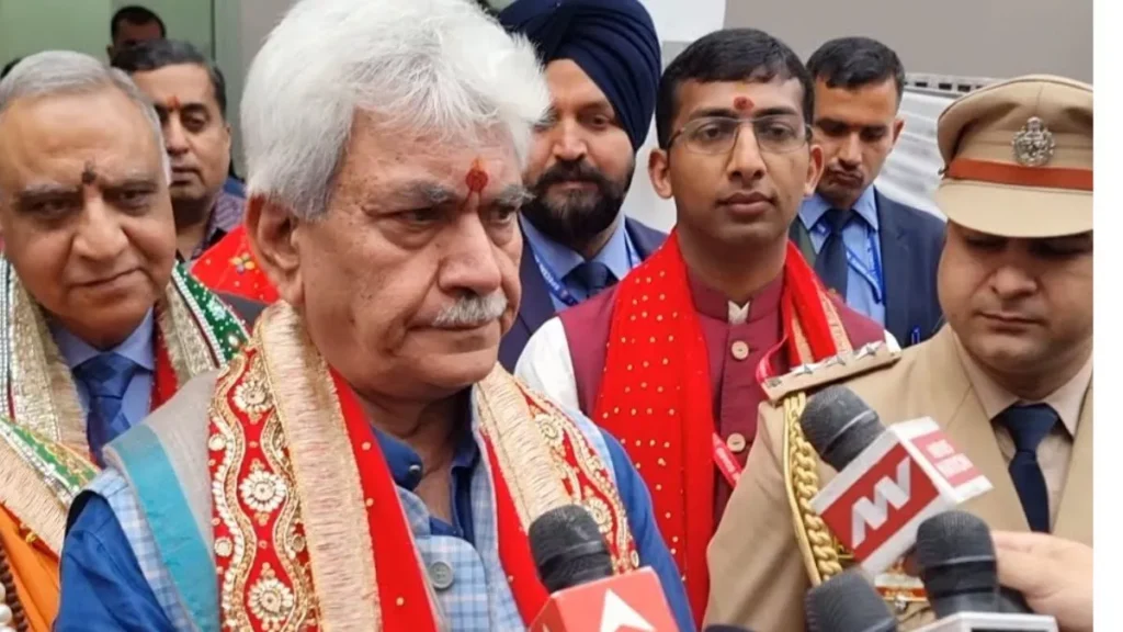Vaishno Devi Temple Jammu: अब जम्मू एयरपोर्ट पर मिलेगा मां वैष्णो देवी का प्रसाद, उपराज्यपाल ने शुरू किया प्रसाद केंद्र 3 20 02 2023 mnaoj sinha 23335766