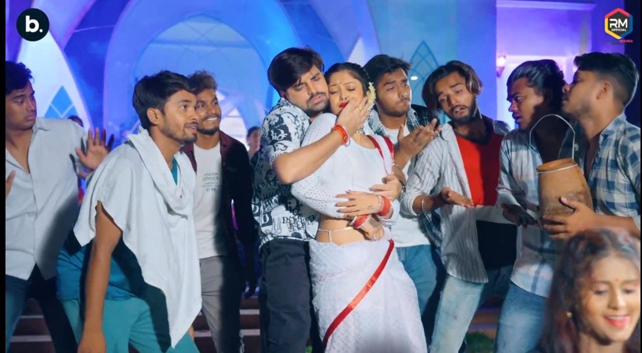 Bhojpuri New Song: राकेश मिश्रा का गाना "लबनी से ताड़ी" रिलीज, अब हो रहा वायरल