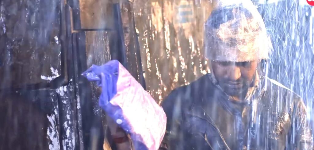 Bhojpuri New Song: आम्रपाली दुबे और निरहुआ का रोमेंटिक सेड सांग 'पिया के बिना ना लगे जिया' हुआ रिलीज 5 आम्रपाली दुबे और निरहुआ का रोमेंटिक सेड सांग 'पिया के बिना ना लगे जिया' हुआ रिलीज