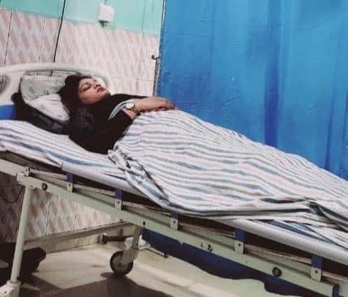 भोजपुरी स्टेज शो में चली गोली Bhojpuri Singer Nisha Upadhyay घायल, पटना के मैक्स हॉस्पिटल में भर्ती 3 स्टेज शो के दौरान भोजपुरी सिंगर निशा उपाध्याय को लगी गोली, पटना के मैक्स अस्पताल में हुआ सफल ऑपरेशन