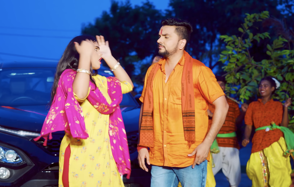 भोजपुरी लोक गायक गुंजन सिंह का एक और सावन स्पेशल गाना "गेरुआ सूट चाहिं जीजा" हुआ वायरल 3 Screenshot 2023 07 27 at 9.04.47 PM