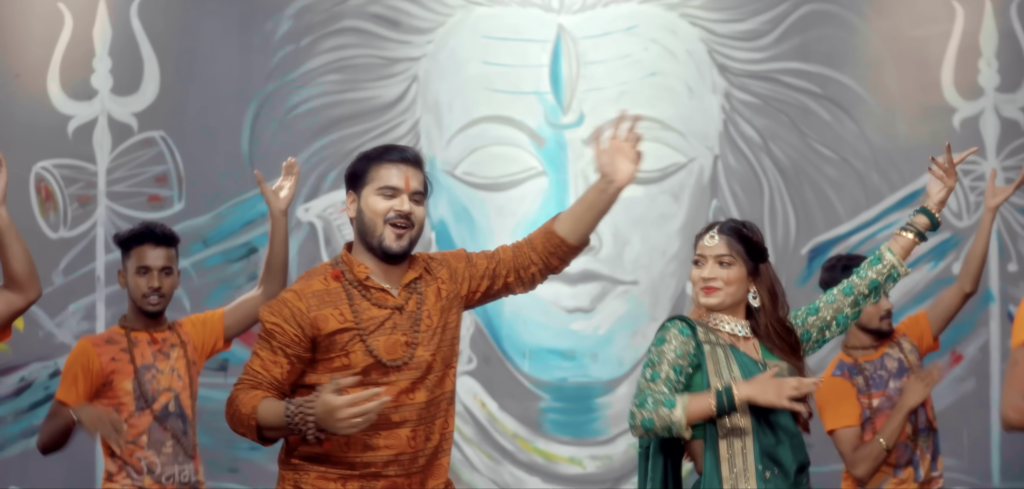 Arvind Akela Kallu: भोलेनाथ के भक्ति में कल्लू ने गाया "शिव के मन भावे", दर्शकों ने सराहा 4 Arvind Akela Kallu