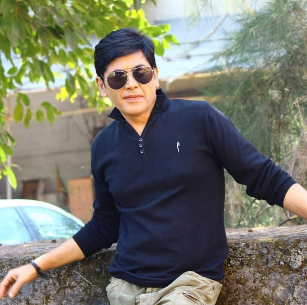 इंटरनेशनल टाइगर डे: बाघ संरक्षण में जुटे &TV टीवी कलाकार, देश के प्राकृतिक धरोहर को बचाने की अपील 4 'भाबीजी घर पर हैं' के विभूति नारायण मिश्रा, यानि आसिफ शेख