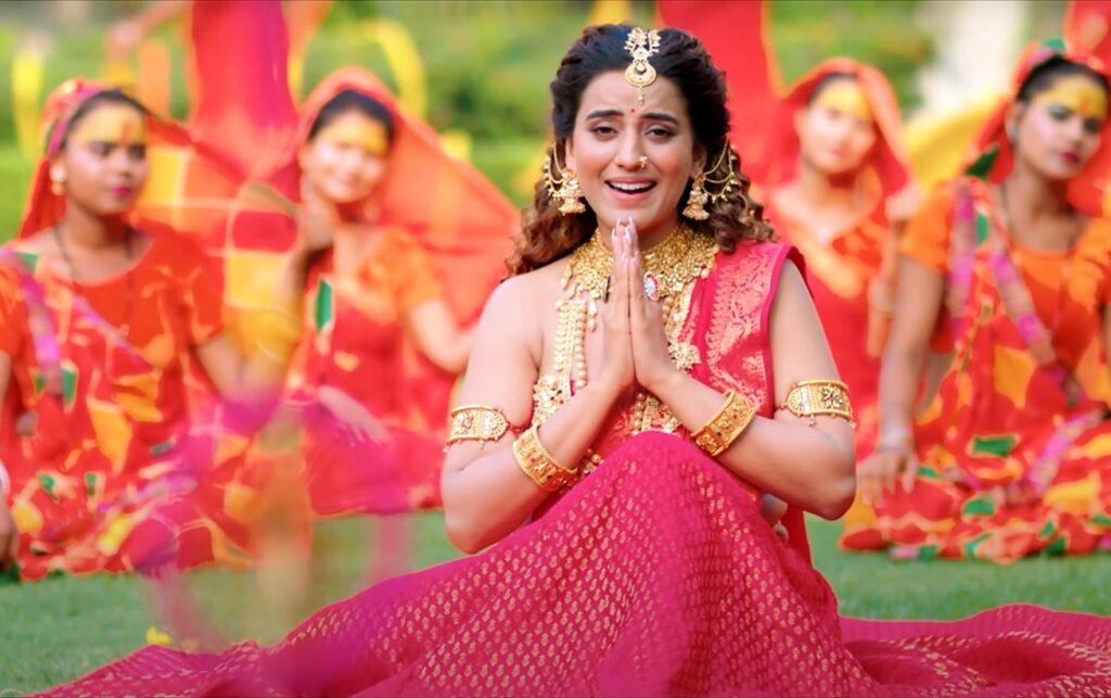 सावन में रिलीज हुआ अक्षरा सिंह का एक और नया गाना ‘हमार जान महादेव’, हो गया वायरल 17 1 7