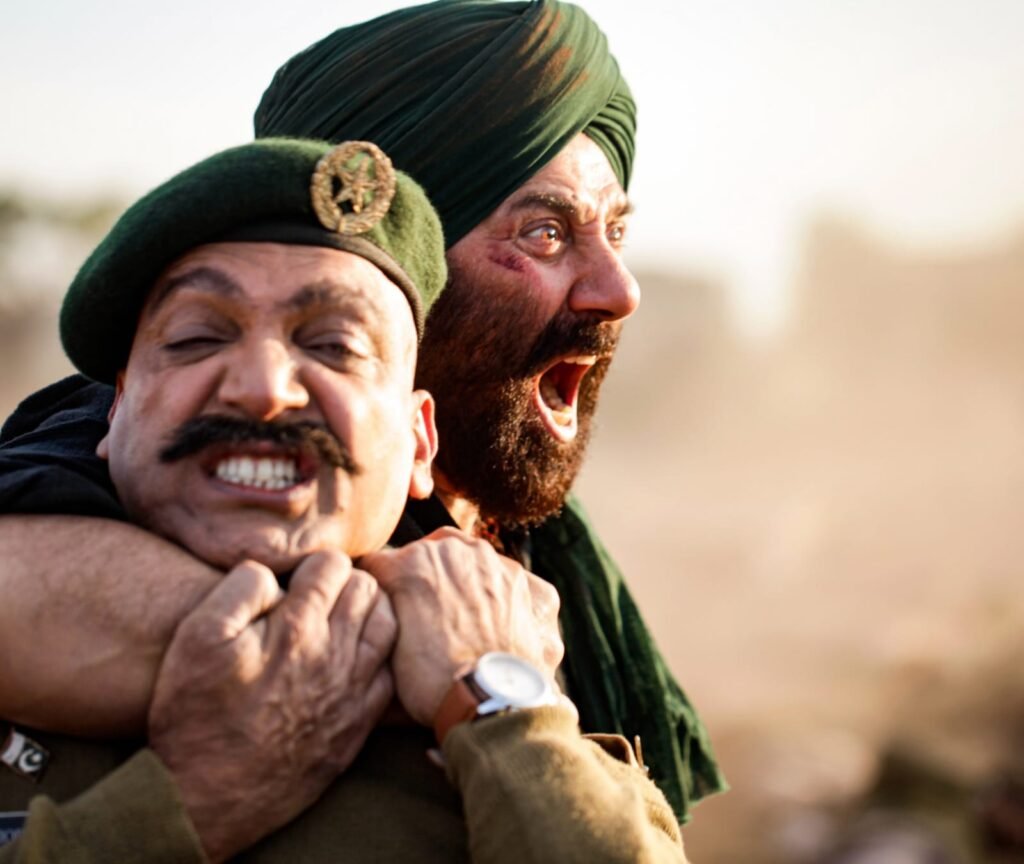 आखिरकार गदर ने मचा दिया गदर: सनी देओल और अमीषा पटेल की 'गदर 2' में तहलका 16 आखिरकार गदर ने मचा दिया गदर