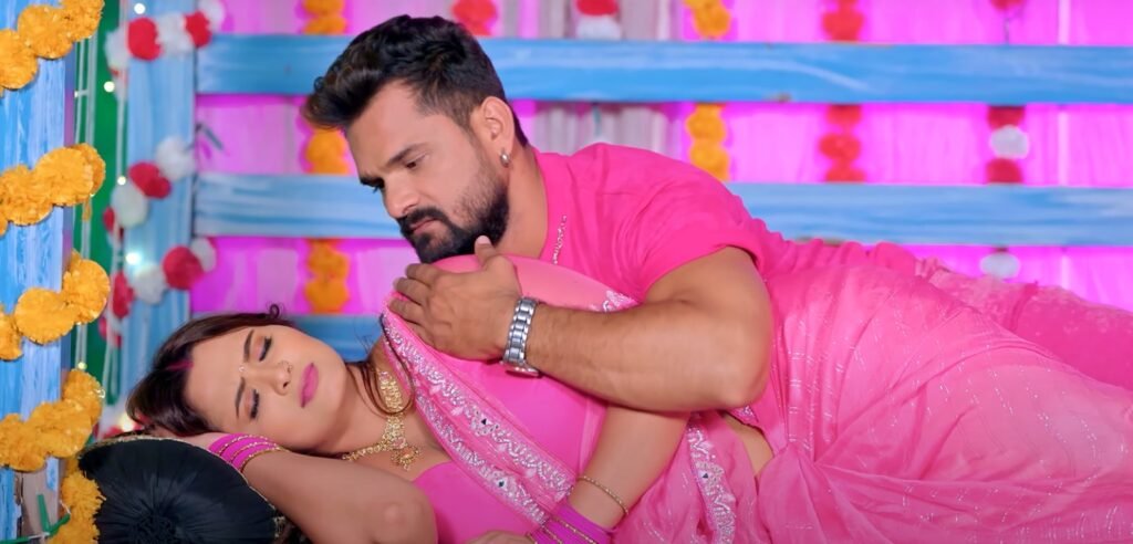 खेसारी लाल यादव और नीलम गिरी के नए गाने "कमर डैमेज" ने मचाया धमाल 15 WhatsApp Image 2024 08 22 at 10.59.14 1