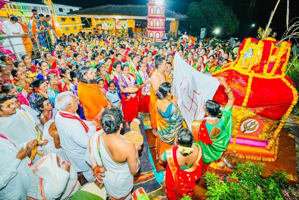 पद्मश्री सद्गुरु ब्रह्मेशानंदाचार्य स्वामीजी के सान्निध्य में सम्पन्न हुआ भव्य तुलसी विवाह 15 img 20241117 wa00171251187632045797205