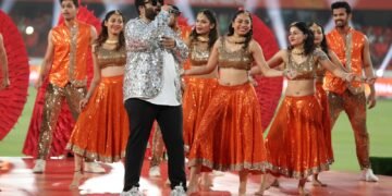 एस.एस. थमन ने IPL 2025 के हैदराबाद उद्घाटन समारोह में एक अविस्मरणीय संगीतमय प्रस्तुति दी