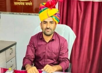 SDM हनुमान राम को लेकर हुआ बड़ा खुलासा, एसडीएम बनने के बाद...एक नहीं दो बार बना था डमी कैंडिडेट 13 SDM हनुमान राम को लेकर हुआ बड़ा खुलासा, एसडीएम बनने के बाद…एक नहीं दो बार बना था डमी कैंडिडेट